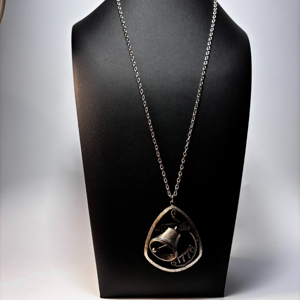 Pendant Necklace Bicentennial Liberty Bell Silver Tone Long Chain‎